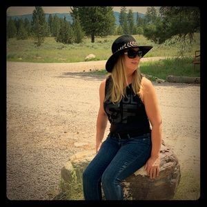 Meet your Posher, Tammy